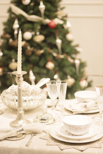 Noel partisi şenlikli yemek masası - Fotoğraf, Görsel