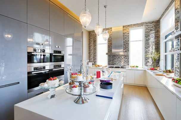 Interiér moderní kuchyně - Fotografie, Obrázek
