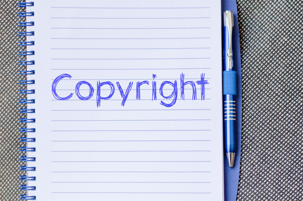 Urheberrecht auf Notizbuch schreiben - Foto, Bild