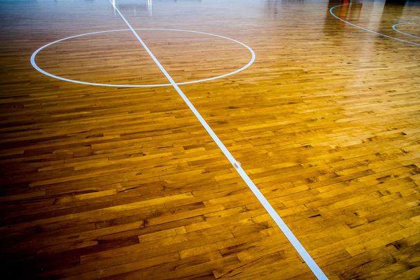 Дерев'яна підлога баскетбольний майданчик
 - Фото, зображення