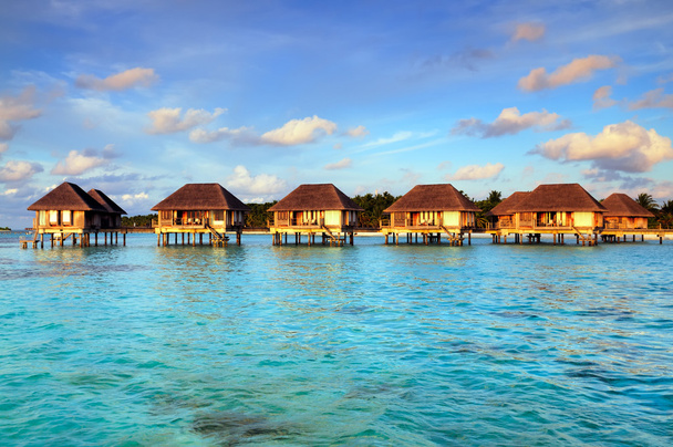 Bungalows d'eau des Maldives
 - Photo, image