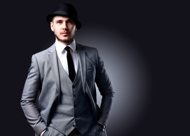 Portrait of handsome stylish man in elegant suit - Foto, Imagem