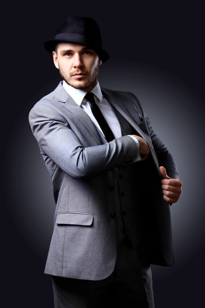 Portrait of handsome stylish man in elegant suit - Foto, immagini