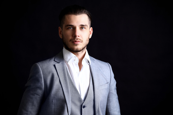Portrait of handsome stylish man in elegant suit - Fotografie, Obrázek