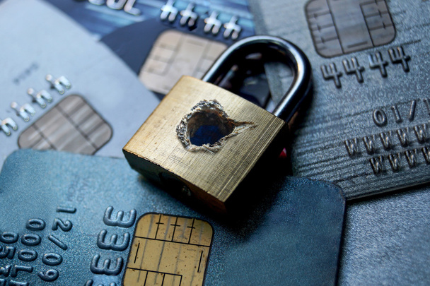 sicurezza dei dati della carta di credito
 - Foto, immagini