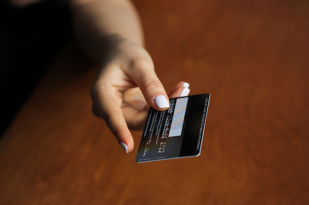 close up of woman hand holding credit card - Φωτογραφία, εικόνα