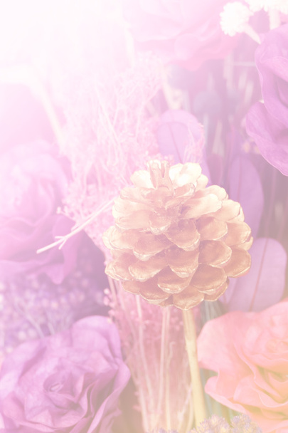 ramo de flor artificial con filtro de color y enfoque suave
 - Foto, imagen