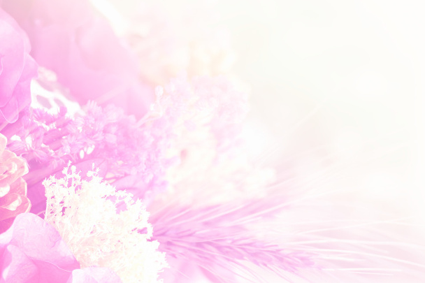 bukiet kwiatów sztucznych z filtrem barw i nieostrość - Zdjęcie, obraz