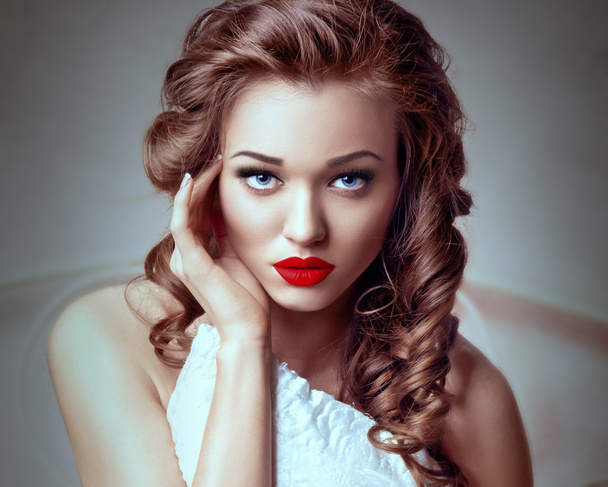 güzel bir genç kadın modeli portre - Fotoğraf, Görsel