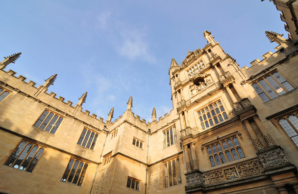 Université d'Oxford
 - Photo, image