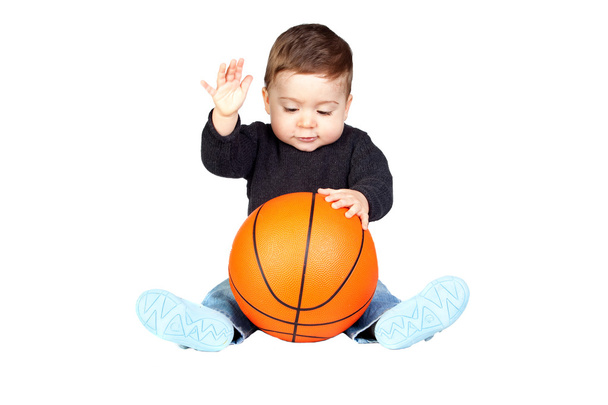 schönes Baby mit einem Basketball - Foto, Bild