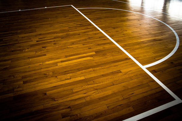 Piso de madeira quadra de basquete
 - Foto, Imagem
