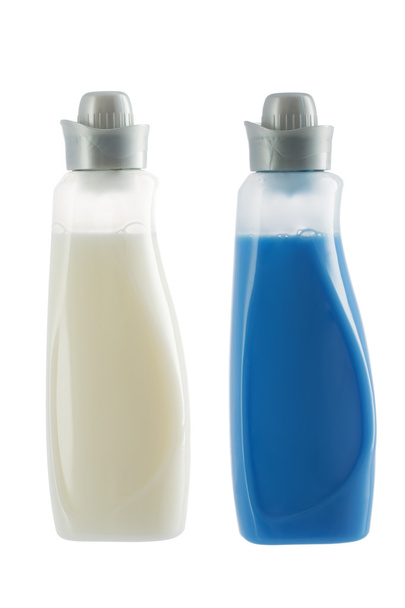 Пляшка пом'якшувача для очищення тканини на білому фоні
 - Фото, зображення