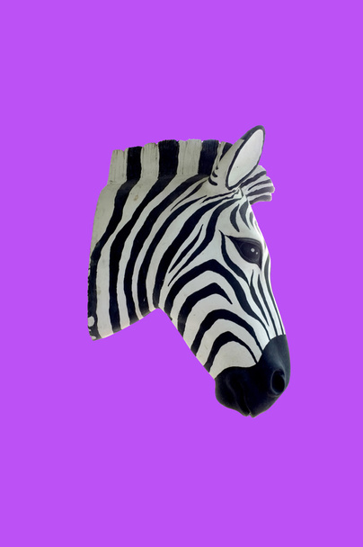 Cabeça de escultura de zebra com pintura
 - Foto, Imagem