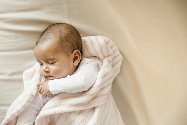 Cute Baby Girl sleeping in the Crib - Φωτογραφία, εικόνα