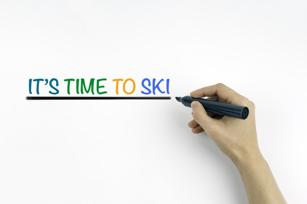 Mão com marcador de escrita: É hora de esqui
  - Foto, Imagem