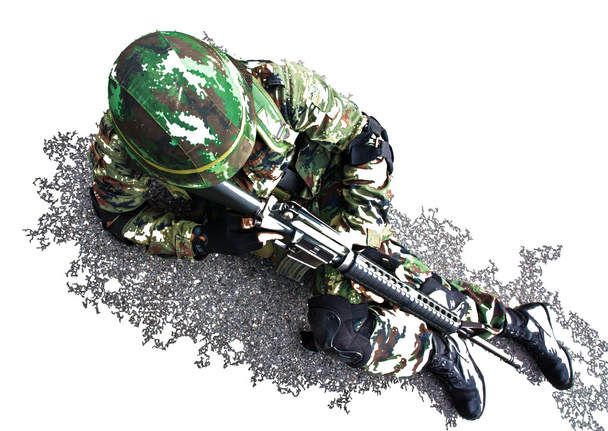 στρατιώτη με όπλο επίθεσης - Φωτογραφία, εικόνα