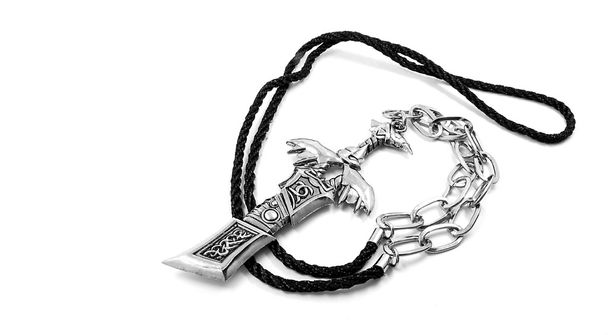 Ожерелье из кельтского меча
 - Фото, изображение