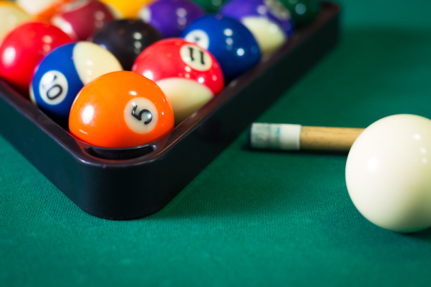 Billiard balls in a pool table - Foto, Bild