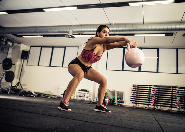 Woman working out - 写真・画像