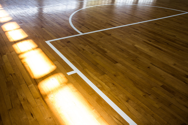 Дерев'яна підлога баскетбольний майданчик
 - Фото, зображення