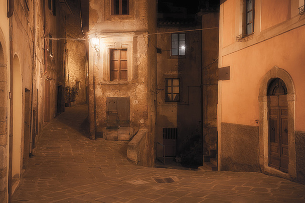 Medieval town street at night - Φωτογραφία, εικόνα