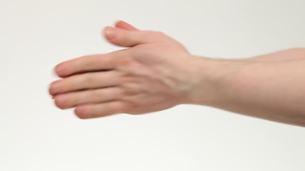 mužské mytí rukou - Záběry, video
