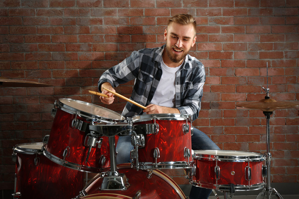 Musician playing drums - Foto, afbeelding