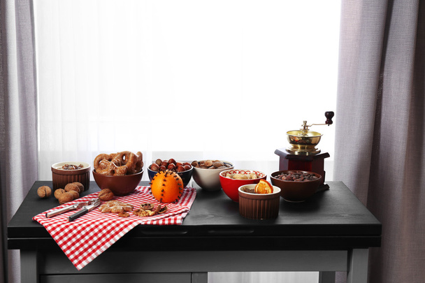 Served kitchen table - Fotografie, Obrázek