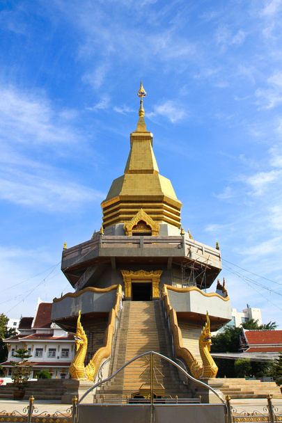 Templo tailandês, Wat Phothisompom em Udonthani, Tailândia
. - Foto, Imagem