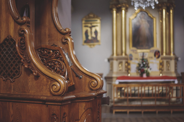 Close up van houten confessionele - Foto, afbeelding