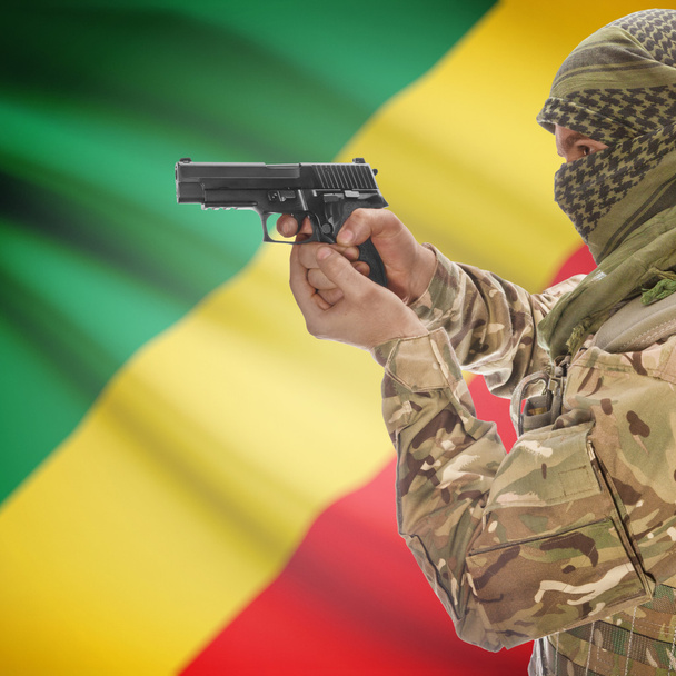 Erkek el ve arka plan - Kongo-Brazzaville Ulusal bayrağını silahla - Fotoğraf, Görsel