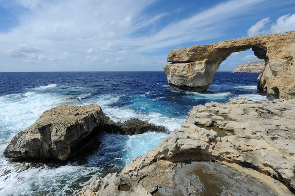 Ventana azul en Gozo, Malta
 - Foto, imagen