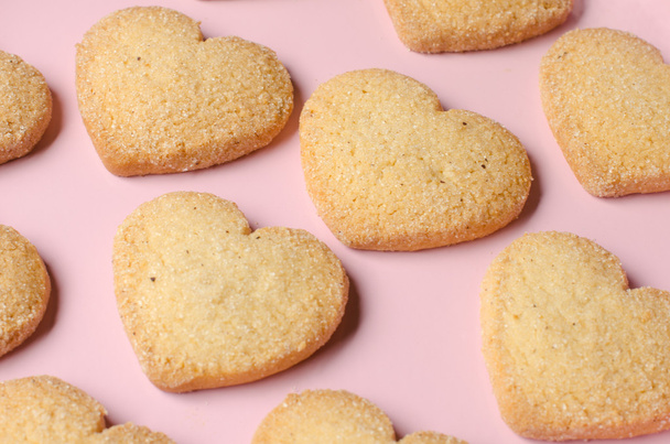 Biscoitos de manteiga em forma de coração com açúcar
. - Foto, Imagem