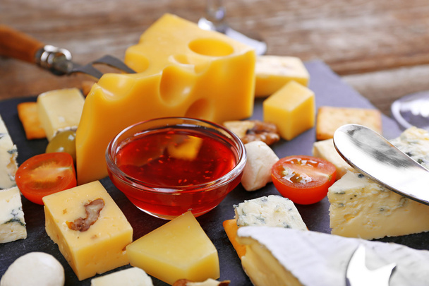 delicious Cheese for tasting - Φωτογραφία, εικόνα