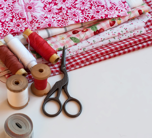 Spool of thread . Sew accessories. - Fotoğraf, Görsel