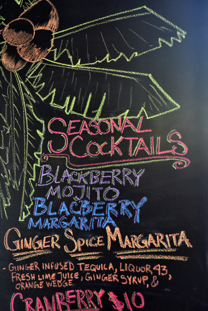 Blackboard with cocktails menu - Foto, imagen