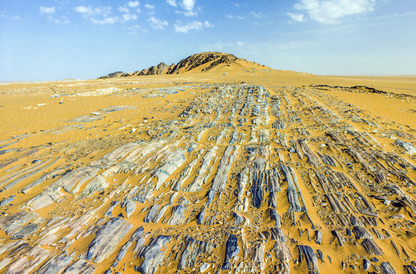Каменная пустыня в Йемене рядом с Марибом
 - Фото, изображение
