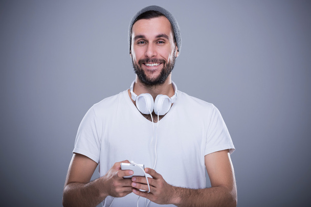 Homem ouvindo música - Foto, Imagem