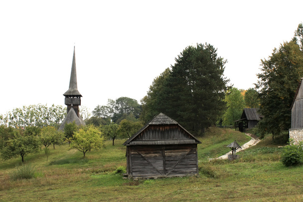 Säkulares Dorf aus Transsilvanien, Rumänien - Foto, Bild