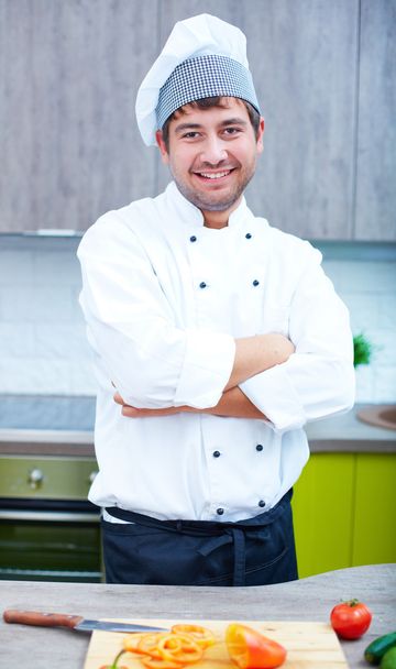Portrét šéfkuchař s rukama zkříženýma - Fotografie, Obrázek
