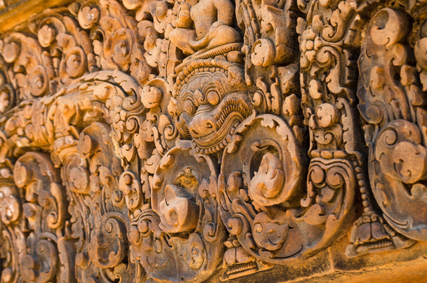 Carving details at Banteay Srei temple - Photo, image