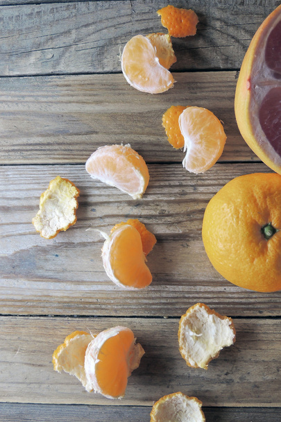 Грейпфрут и мандарин
 - Фото, изображение
