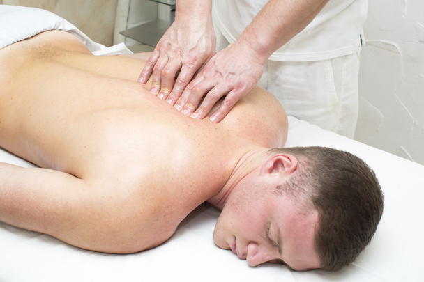 man doing massage - Фото, зображення