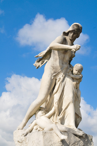 Detalhe da estátua Medea
 - Foto, Imagem