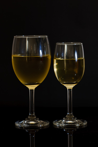 Two glasses of champagne. - 写真・画像
