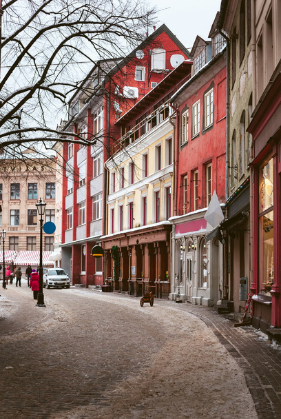 Rua velha em Riga
 - Foto, Imagem