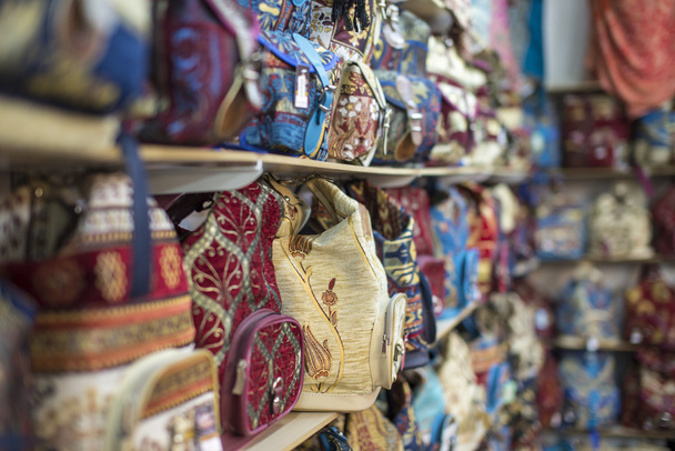 Bolsas de colores, Bazar, Turquía
 - Foto, Imagen