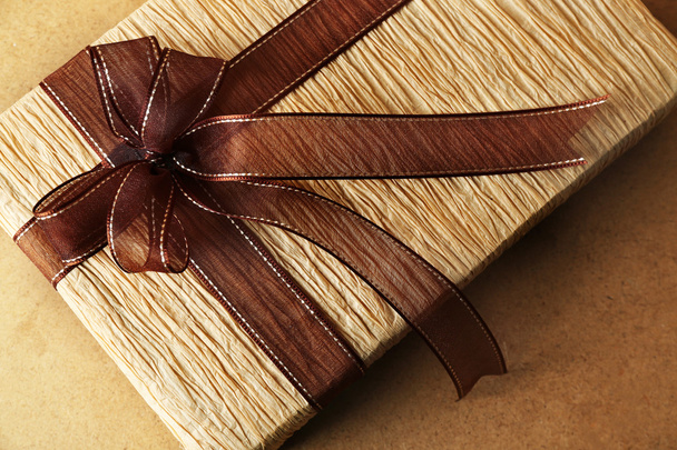 Beautiful gift with bow  - Foto, afbeelding