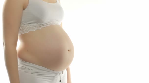 Hamile kadın gösteren okey - Video, Çekim